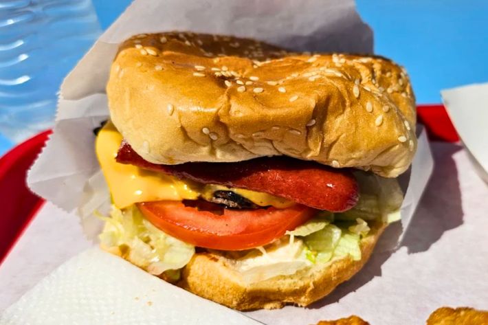 Cheese burger with hot links.